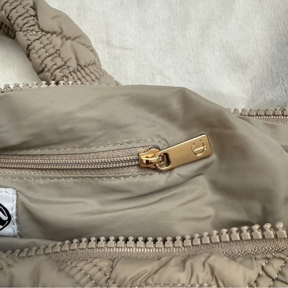 CARLYN COZY BAG - Picture 8 of 9